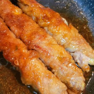 ヴェルの作ってみた!投稿(【ごま香るなすの豚しそ巻き】肉じゅわ、なすとろん、タレ簡単)