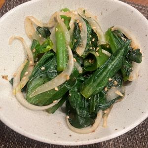 surgの作ってみた!投稿(小松菜と新玉ねぎ《さっぱり♡おかかポン酢サラダ》)