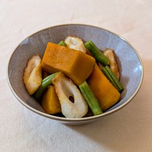 𝔂𝓾𝓶𝓲🍓の作ってみた!投稿(簡単！かぼちゃとちくわの煮物)