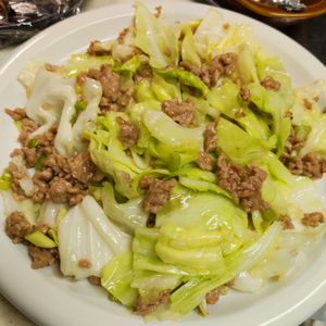 もんぶらん°・*:.。.☆の作ってみた!投稿(ワンパン10分！【肉味噌キャベツ炒め】包丁不要！ご飯すすむ♩)