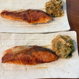 まさの作ってみた!投稿(【鮭のごま油焼き☆しそポンおろし】こんがり和のお魚レシピ♪)