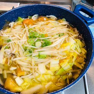 ココアの作ってみた!投稿(無難に美味しいやつ！『白菜のとろみ中華スープ』)