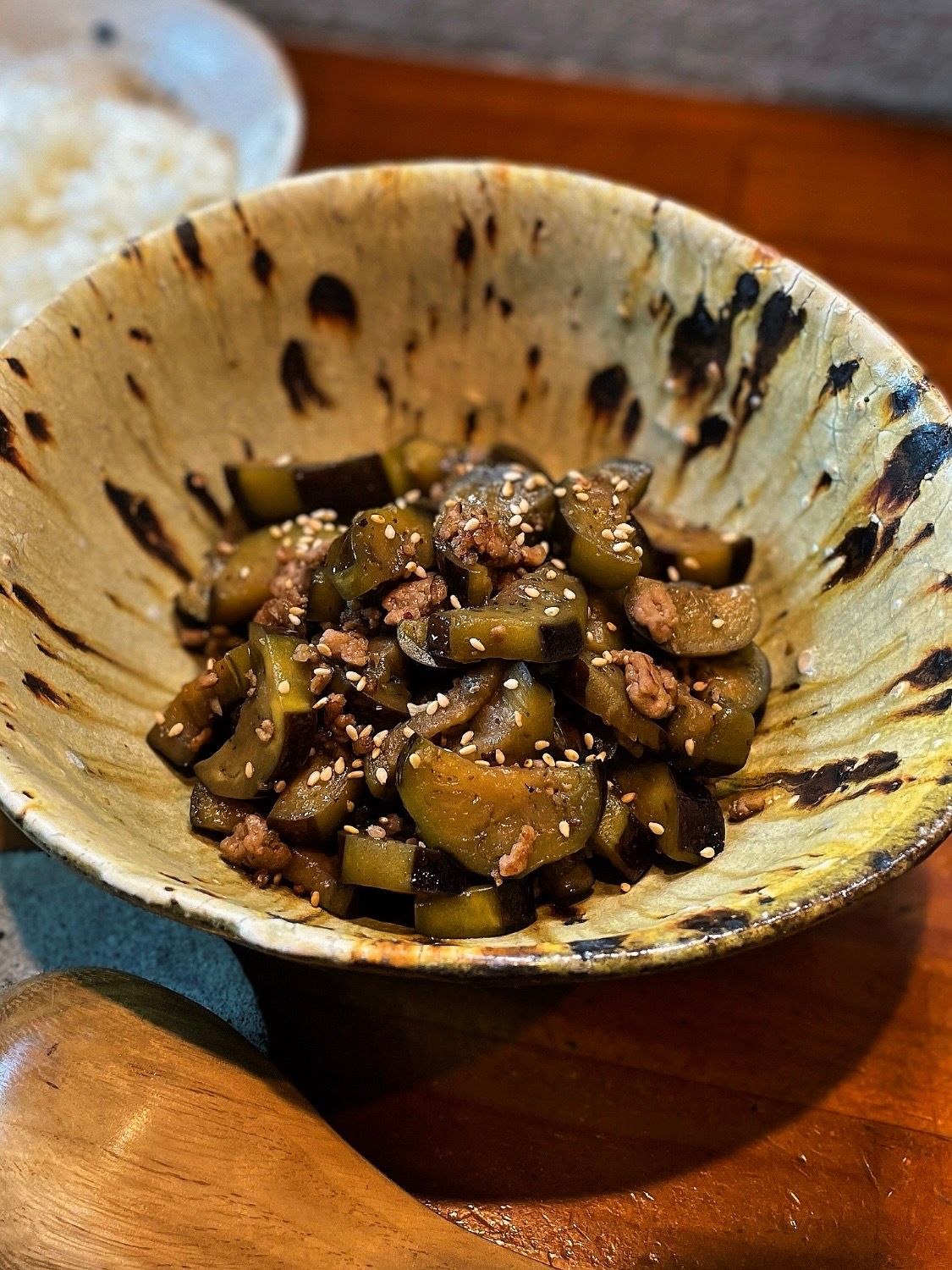 ガラス瓶の色はこう表現すればいいんだ！ 日本の伝統食・瓶覗色（かめ