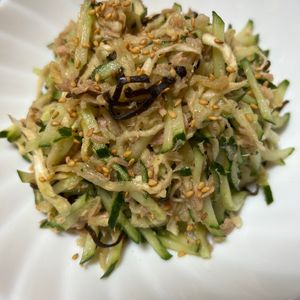 ゆくゆくの作ってみた!投稿(切り干し大根とツナきゅうり塩昆布の無限サラダ|水戻し不要!)