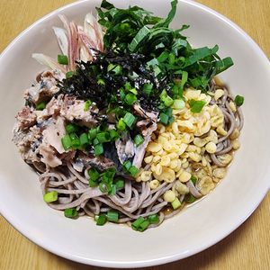 ナムディの作ってみた!投稿(【さば缶と薬味の冷やしそば】簡単にコクうま！)