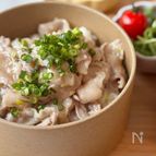 10分で完成！【豚バラねぎ塩丼】