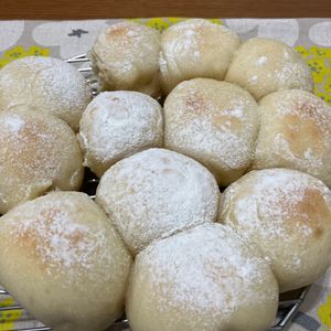 1060572の作ってみた!投稿(練乳ミルク♪ちぎりパン♡ふわふわやわらか〜)