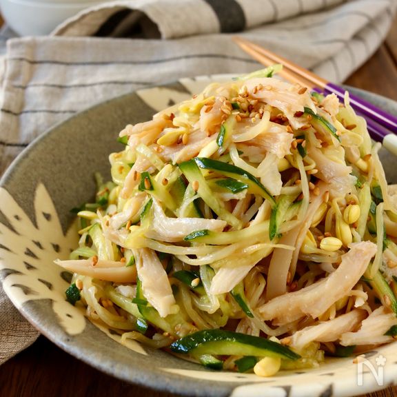 サラダチキンと豆もやしときゅうりの中華風サラダ