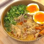 【やみつき濃厚】ピリ辛ごまみそうどん！