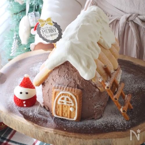 市販のスポンジでかんたん！ケーキのおうち