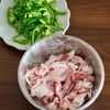 簡単！『豚ピーマンご飯』和風の味付けで食べやすい！の工程1