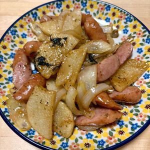 ぴの作ってみた!投稿(ながいものガリバタ♡醤油ジャーマンポテト風)