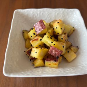 こむぎの作ってみた!投稿(【息子が唸る♡︎さつまいものやみつき塩バタ】お弁当にも♪)