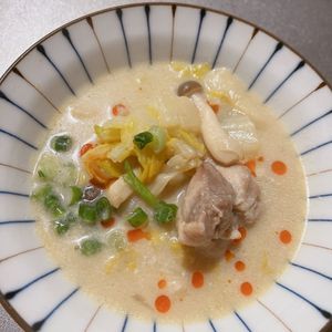 あーちゃん·͜· ♡の作ってみた!投稿(【鶏肉と白菜の和風豆乳煮込み】煮込み５分で簡単ほっこりおかず)
