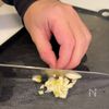 【サーモンの1番ヤバい食べ方】にんにく醤油漬けの下準備