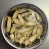 ごぼうの風味が食欲そそる♪豚こまで作るしぐれ煮風のっけ弁当の下準備