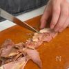 冷製鶏塩スープの【ねぎチャーシュー麺】の工程1