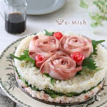 お正月のパーティーに！取り分けやすい「寿司ケーキ」まとめ