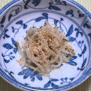 キャピタンの作ってみた!投稿(5分で!もやしナムル。レンジで簡単おつまみ、あと一品の副菜。)