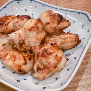 ミルクの作ってみた!投稿(【うま塩パリパリチキン】揉んで焼くだけ！コソリがすごい！！)