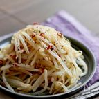 レンチン3分で混ぜるだけ！しっかり味の【ペペロンもやし】