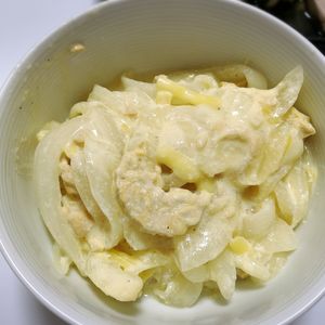 曖昧の作ってみた!投稿(肉なしチーズシュクメルリ　テンペで健康)