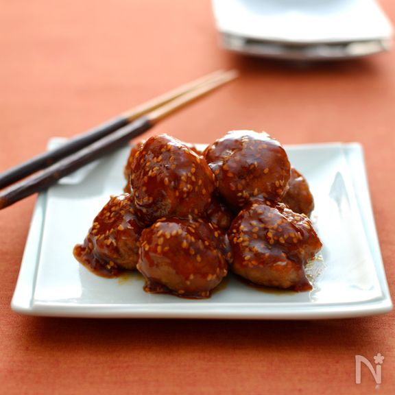 ごま甘酢肉だんご