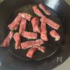 ペルーの牛肉炒めご飯【ロモ・サルタード】ポテトも添えての工程2