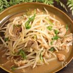 もやし回鍋肉　キャベツに負けない