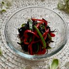 白ワイン風味のピーマンとひじきのオリーブオイル炒め