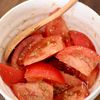 【1分完成⁈】トマトのうまだれ和えの工程2