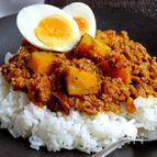 かぼちゃの「W使い」で『コクうまキーマカレー』
