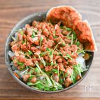 やみつきになるおいしさ！チーズと豆苗の納豆ごはん