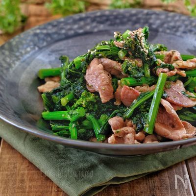 *菜の花と豚肉の甘辛にんにくオイバター炒め*