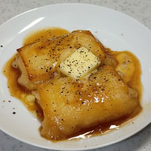 ひろりぃの作ってみた!投稿(やみつき！めんつゆバター餅【食べすぎ注意！調味料3つ超簡単】)