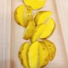 鶏手羽中と新じゃがのニンニクコチュ醤油がらめの工程1