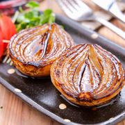 【新玉ねぎのステーキ】春に食べたい！とろける玉ねぎステーキ♡