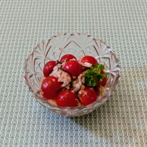 𝔂𝓾𝓶𝓲🍓の作ってみた!投稿(爽やか♡ミニトマトと新玉ねぎとツナのレモン香る塩昆布サラダ)