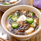 【もずくとおくらのスープ】つるんと美味しい♡和にも中にも◎