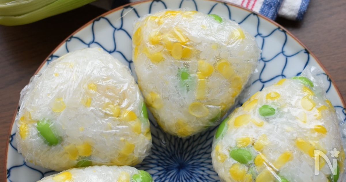 野菜の旨味を感じる♡とうもろこしと枝豆の炊き込みご飯♡