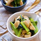 じゅわっと煮汁が美味しい♡『小松菜と油揚げの煮びたし』