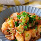 世代を問わず人気の甘辛♪『豚バラ肉と叩き長いもの生姜焼き』