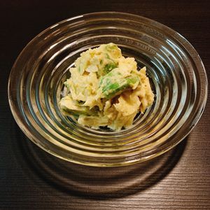 りんの作ってみた!投稿(アボカドとキャベツ《トロトロ♡ごまマヨサラダ》)