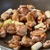 黄金比だれで作る！【鶏ももねぎまの焼き鳥風】の工程5