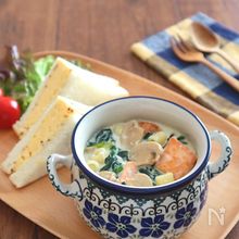 スープとパスタの絡みが美味！ひと皿で満足の「スープパスタ」