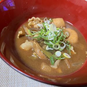 ぽちゃこの作ってみた!投稿(焼き野菜の出汁が旨い！炊き出し豚汁で温まろう😘)