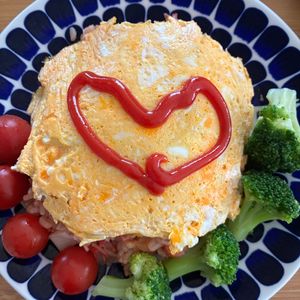 1032950の作ってみた!投稿(レンジでお手軽オムライス♩ズボラ料理！火を使わない！超簡単)