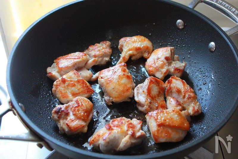 揉んで焼く 鶏肉のマヨ七味焼き by にがはっぱ 平沢あや子 | レシピサイト Nadia | ナディア - プロの料理家のおいしいレシピ