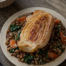 グリル白菜とレンズ豆の白ごま塩麴サラダ
