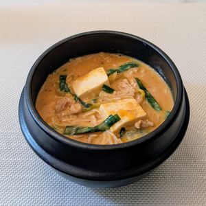 𝔂𝓾𝓶𝓲🍓の作ってみた!投稿(【腸活に♪豆乳味噌キムチスープ】具材を切って煮るだけ！)